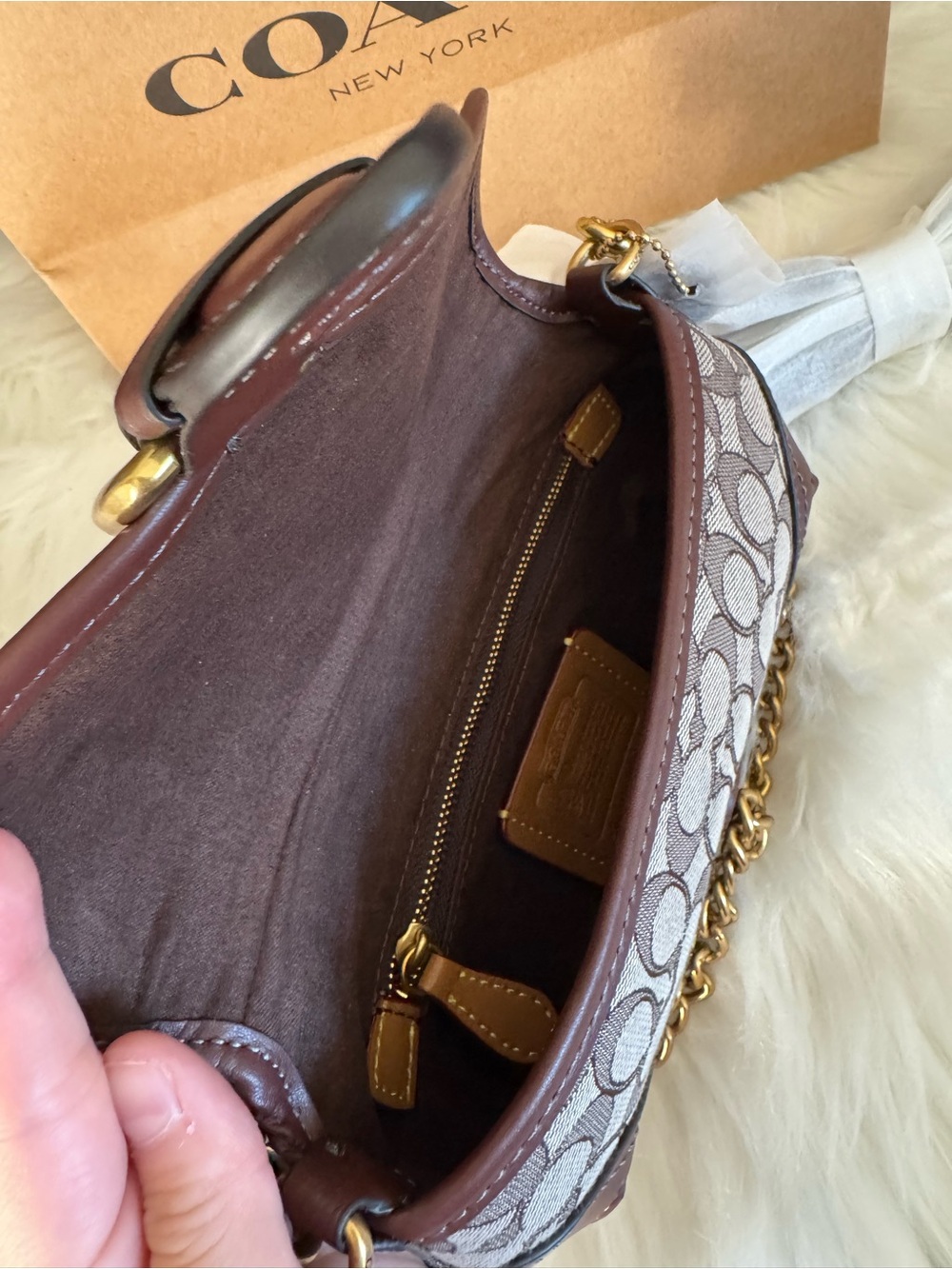 COACH mini soho bag brown comes with long strap new never used - Picture 4 of 5